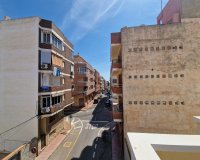 Resale - Apartment - Torrevieja - Playa de los Locos