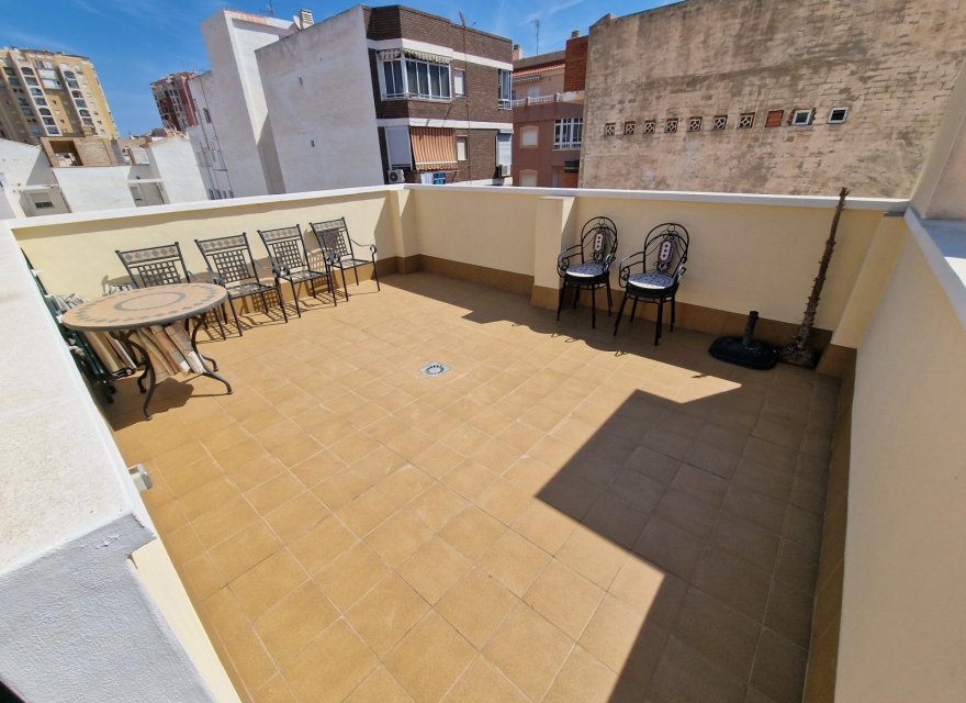 Resale - Apartment - Torrevieja - Playa de los Locos