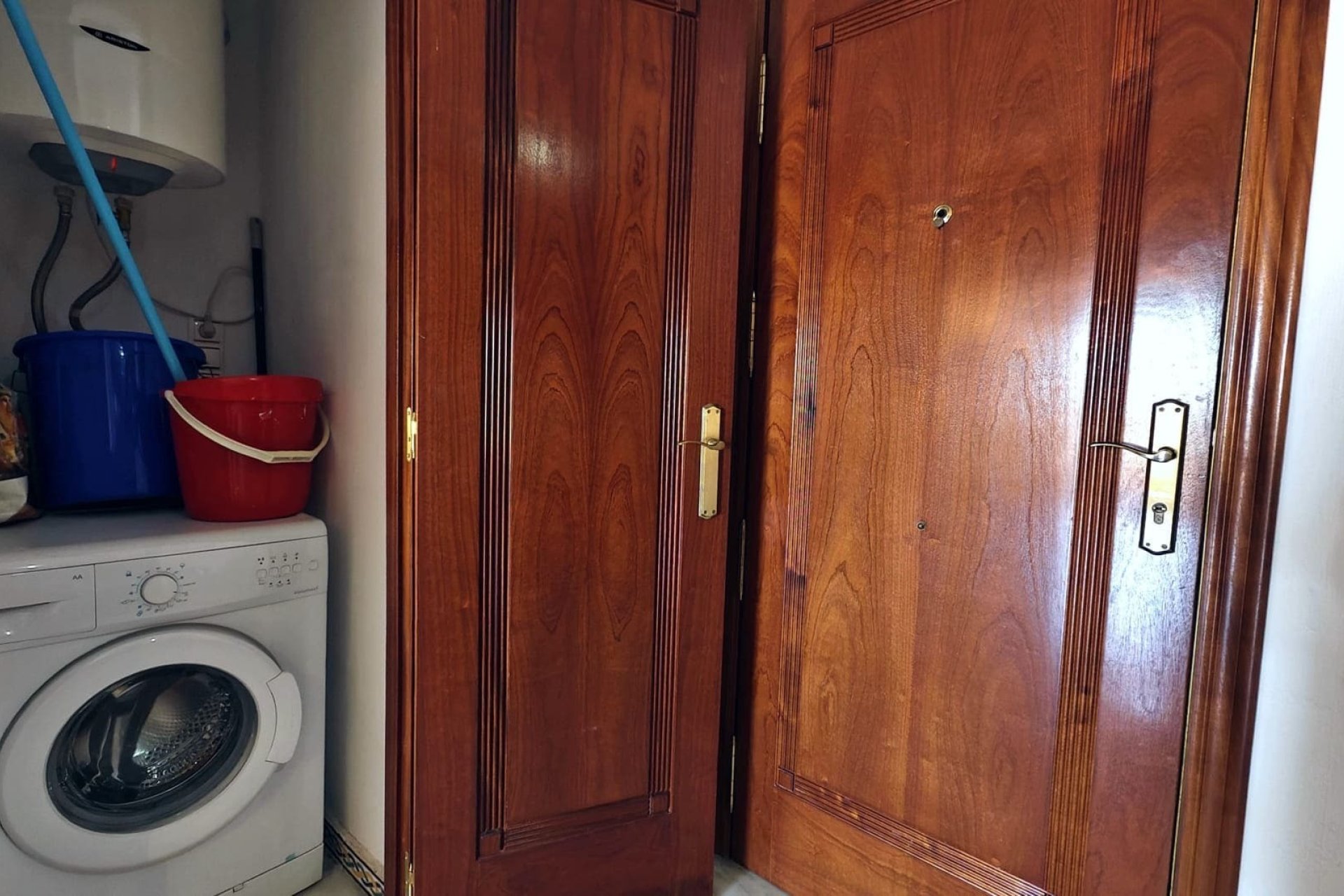 Resale - Apartment - Torrevieja - Playa de los Locos