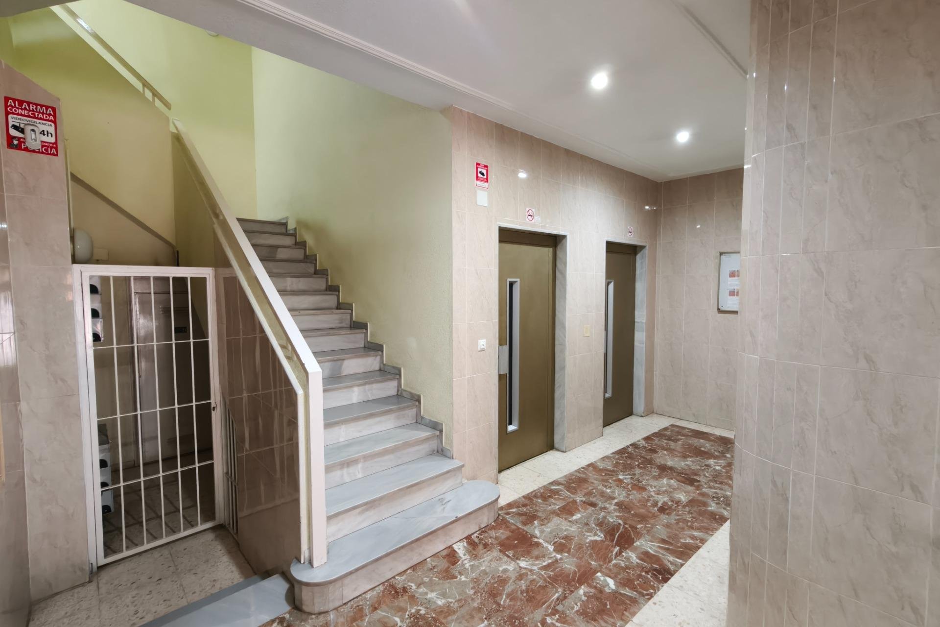 Resale - Apartment - Torrevieja - Playa del Cura