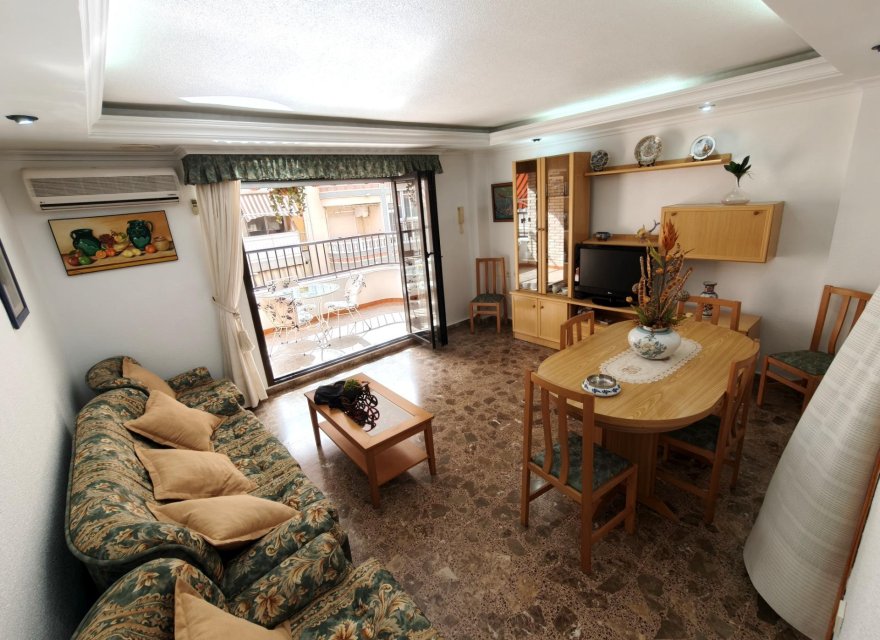 Resale - Apartment - Torrevieja - Playa del Cura