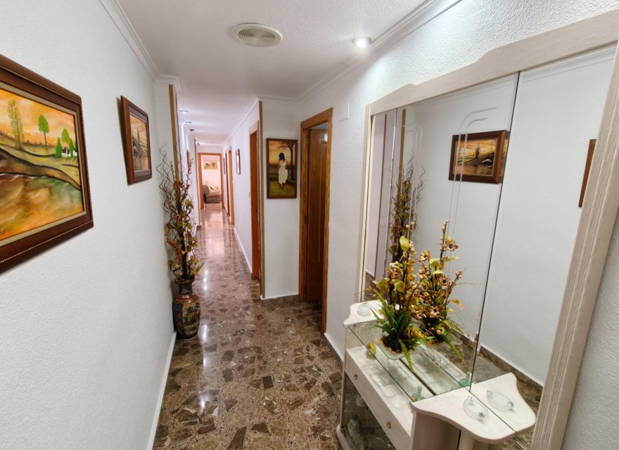 Resale - Apartment - Torrevieja - Playa del Cura