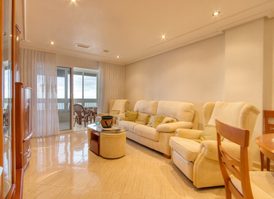 Resale - Apartment - Torrevieja - Playa del Cura