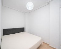 Resale - Apartment - Torrevieja - Puerto Deportivo