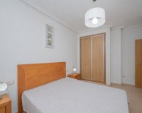 Resale - Apartment - Torrevieja - Puerto Deportivo