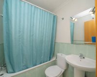 Resale - Apartment - Torrevieja - Puerto Deportivo