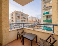 Resale - Apartment - Torrevieja - Puerto Deportivo