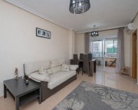 Resale - Apartment - Torrevieja - Puerto Deportivo