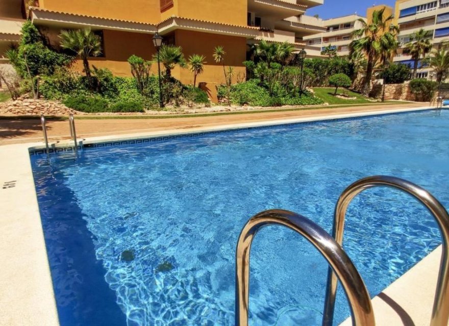 Resale - Apartment - Torrevieja - Punta Prima