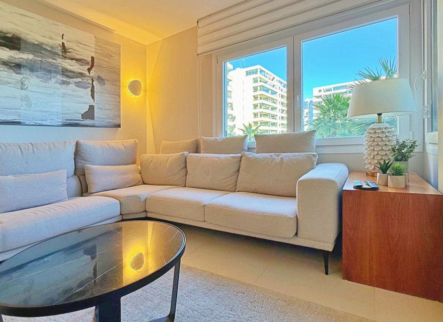 Resale - Apartment - Torrevieja - Punta Prima