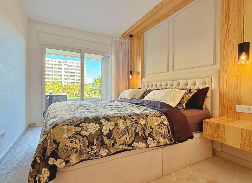 Resale - Apartment - Torrevieja - Punta Prima