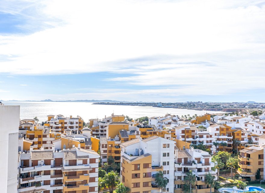 Resale - Apartment - Torrevieja - Punta Prima