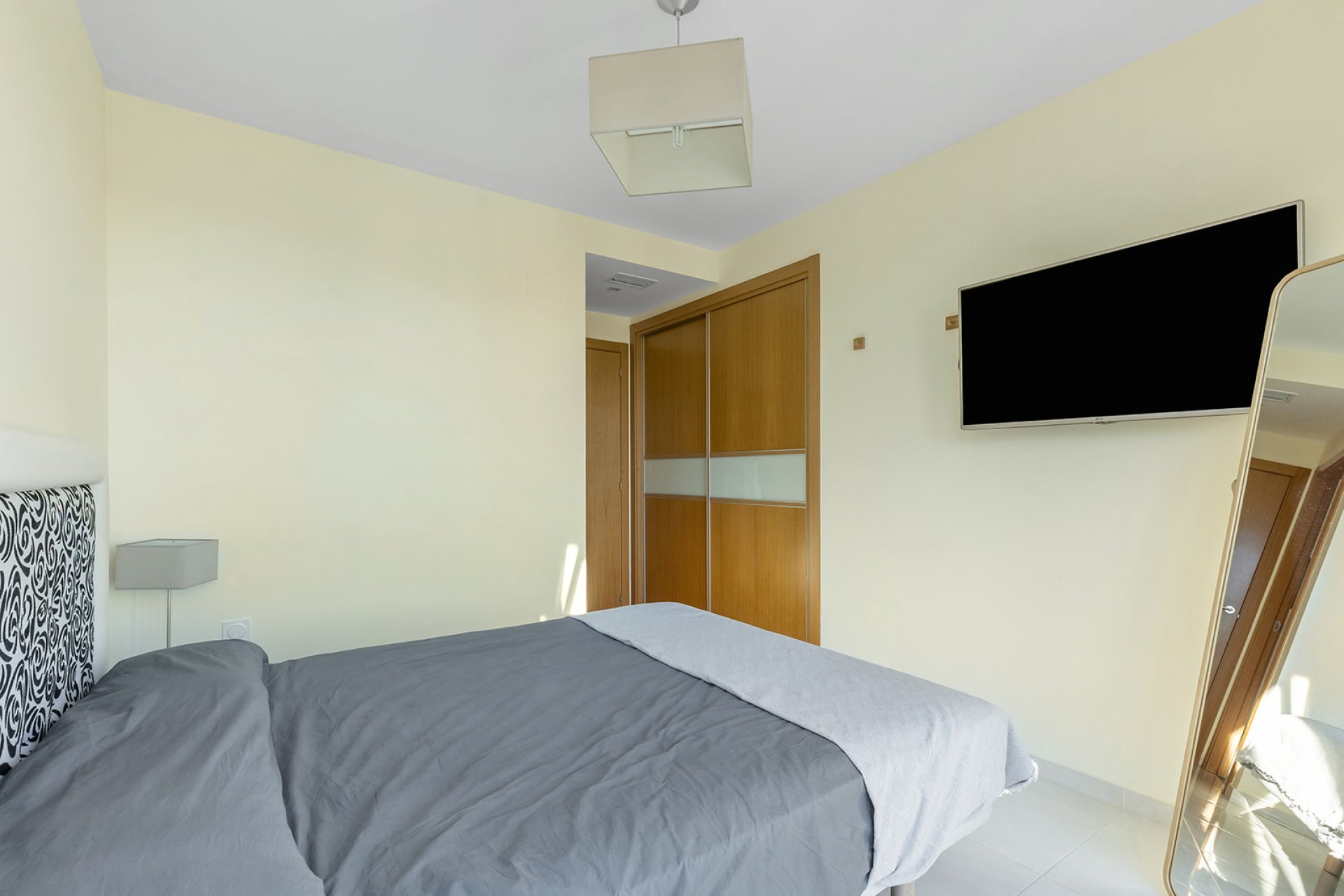 Resale - Apartment - Torrevieja - Punta Prima