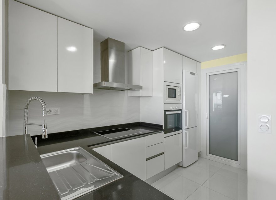 Resale - Apartment - Torrevieja - Punta Prima