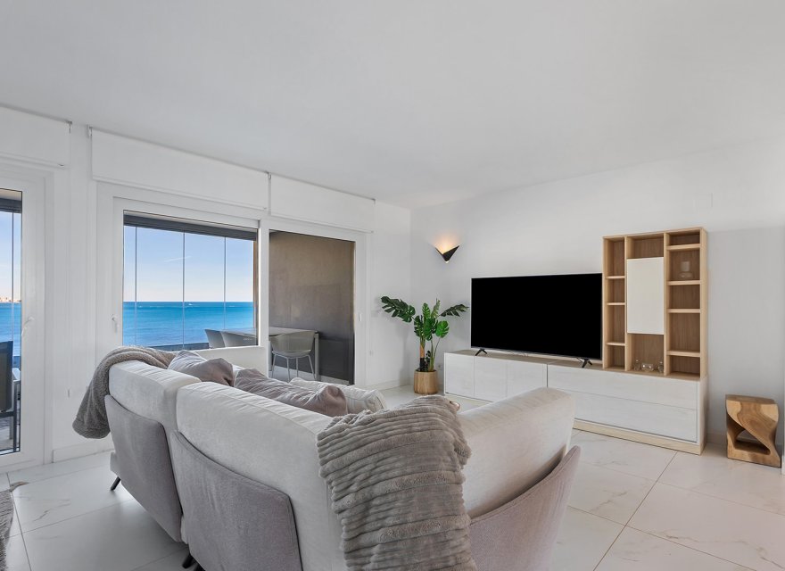 Resale - Apartment - Torrevieja - Punta Prima