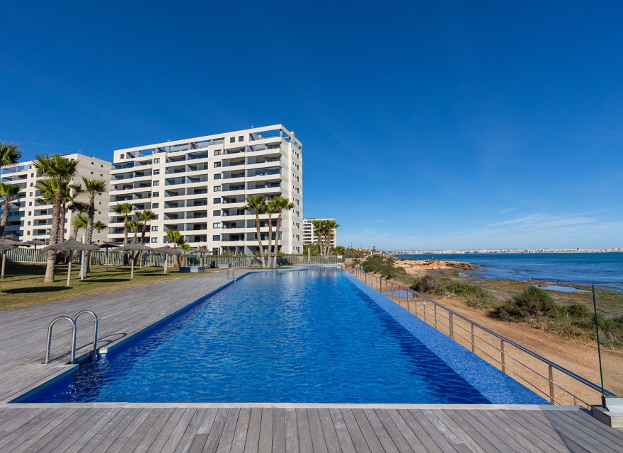 Resale - Apartment - Torrevieja - Punta Prima