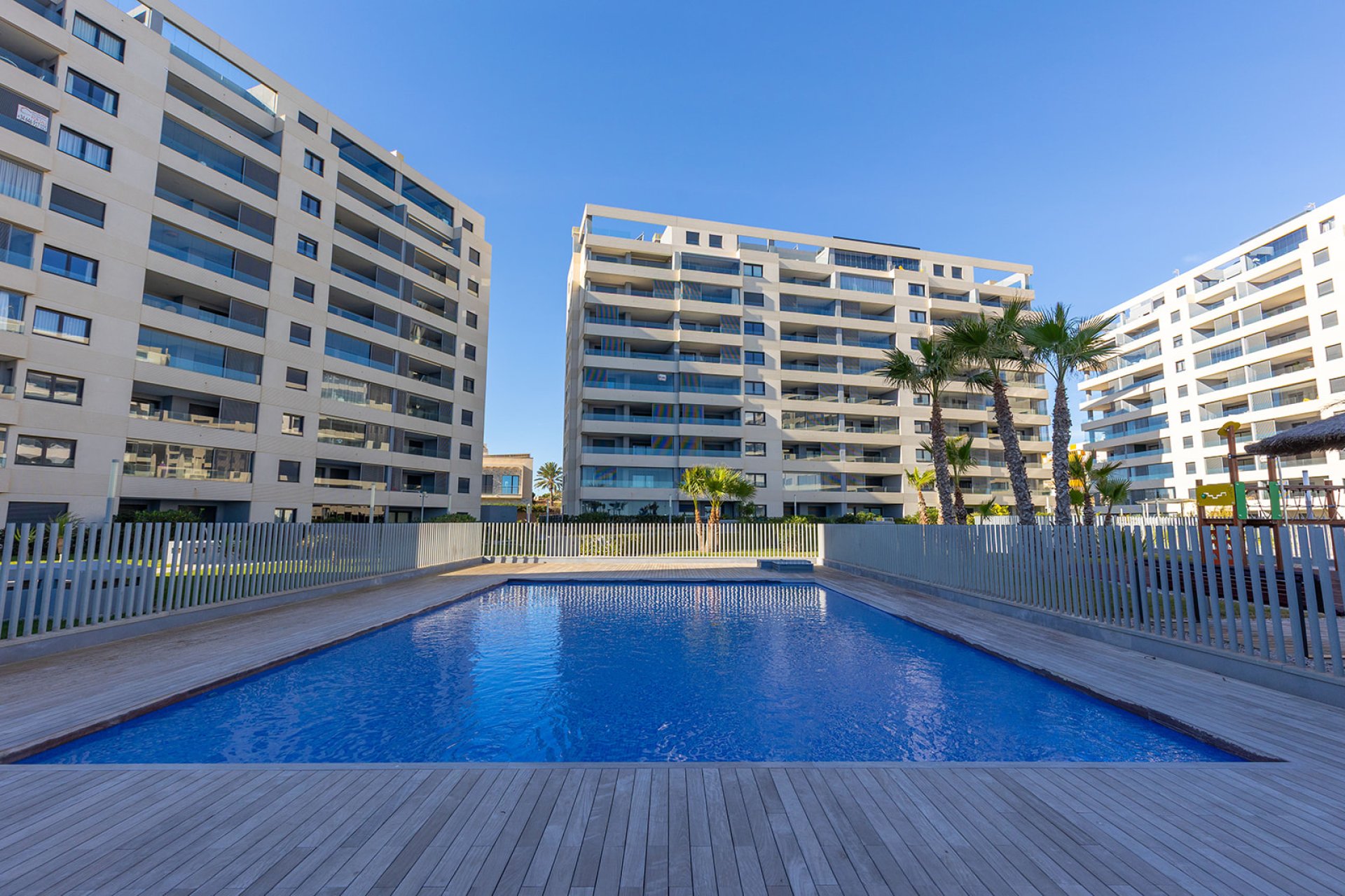 Resale - Apartment - Torrevieja - Punta Prima