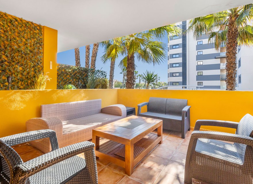 Resale - Apartment - Torrevieja - Punta Prima