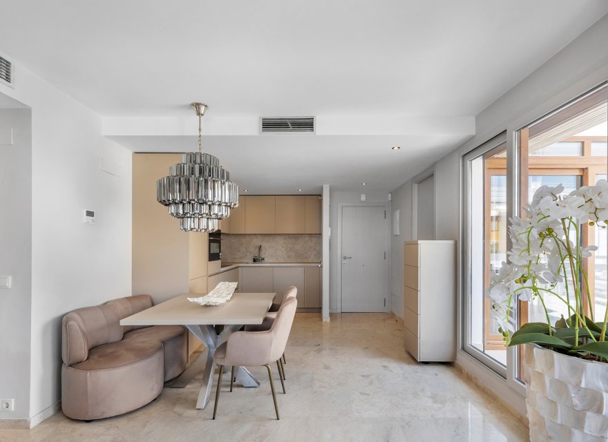 Resale - Apartment - Torrevieja - Punta Prima