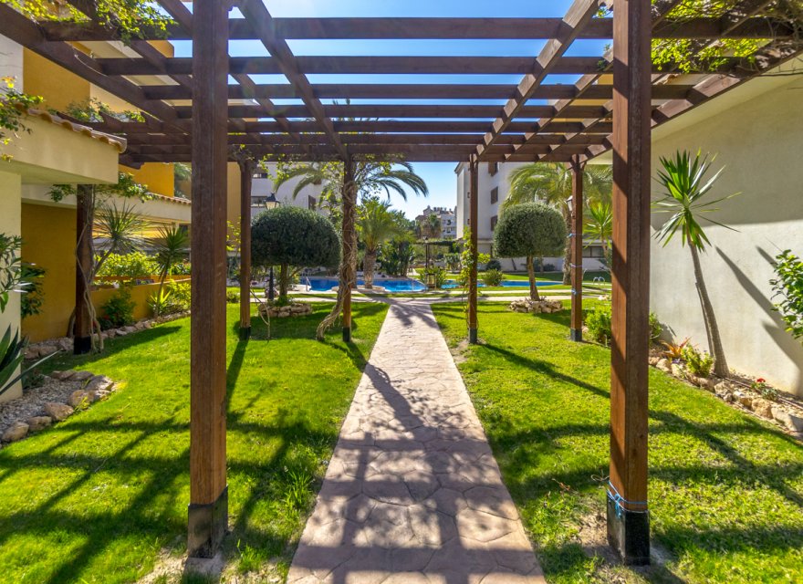 Resale - Apartment - Torrevieja - Punta Prima