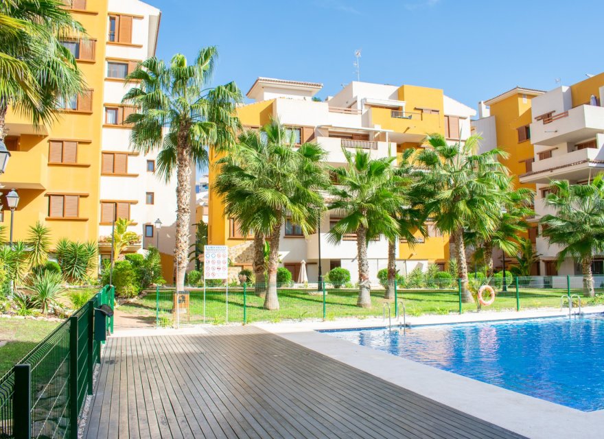 Resale - Apartment - Torrevieja - Punta Prima