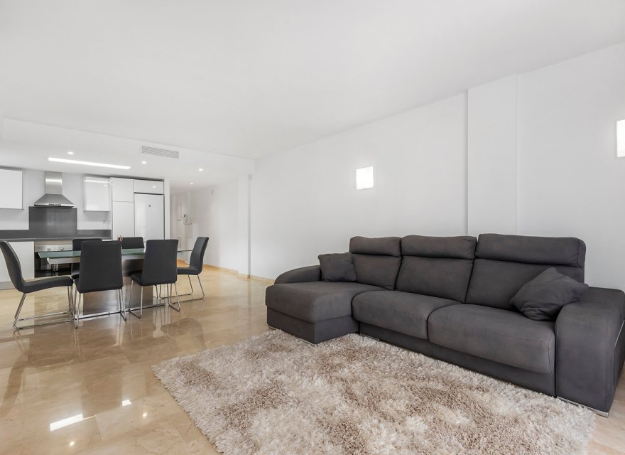 Resale - Apartment - Torrevieja - Punta Prima