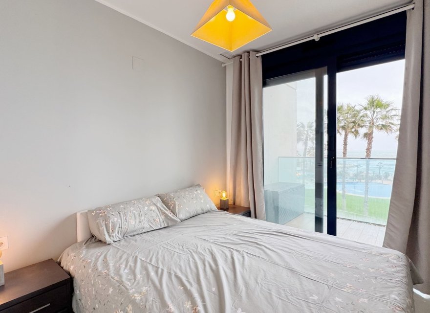 Resale - Apartment - Torrevieja - Punta Prima