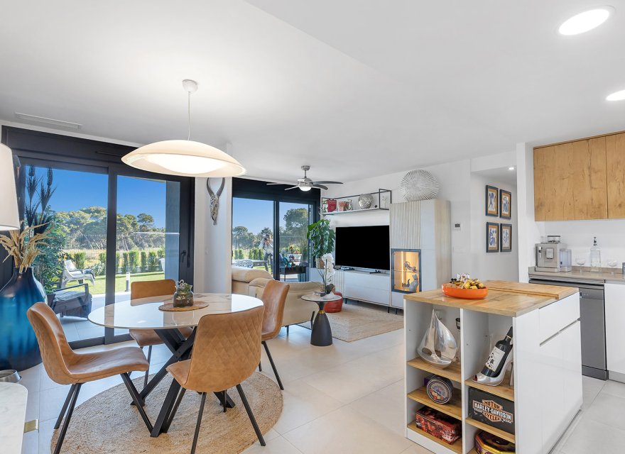 Resale - Apartment - Torrevieja - Rocio del Mar