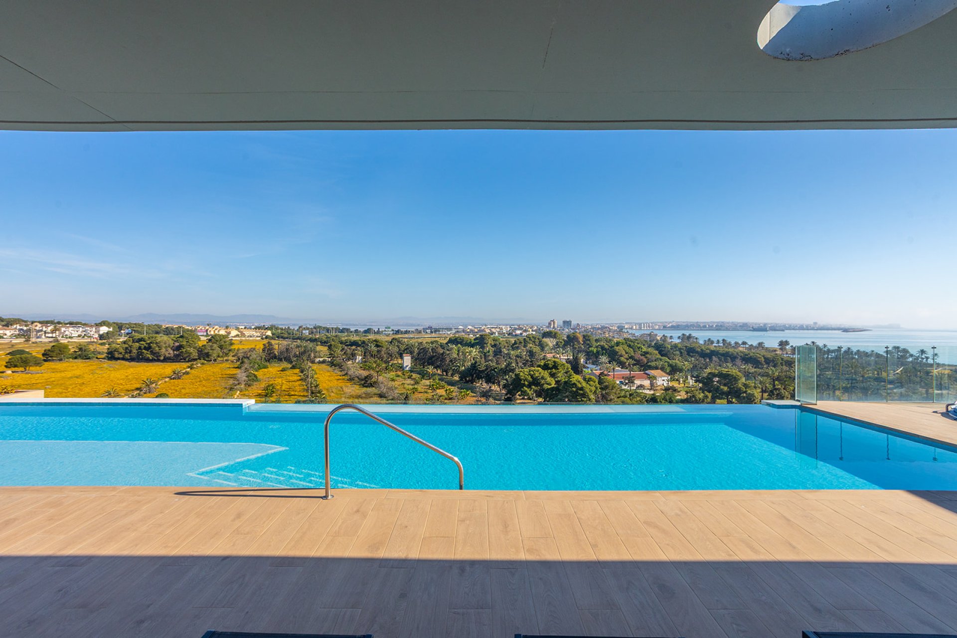 Resale - Apartment - Torrevieja - Rocio del Mar