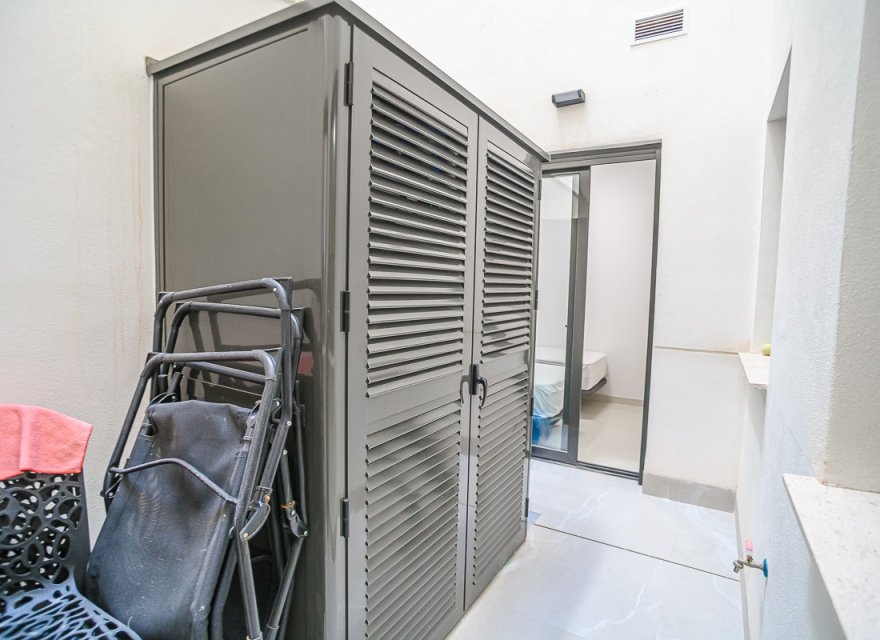 Resale - Apartment - Torrevieja