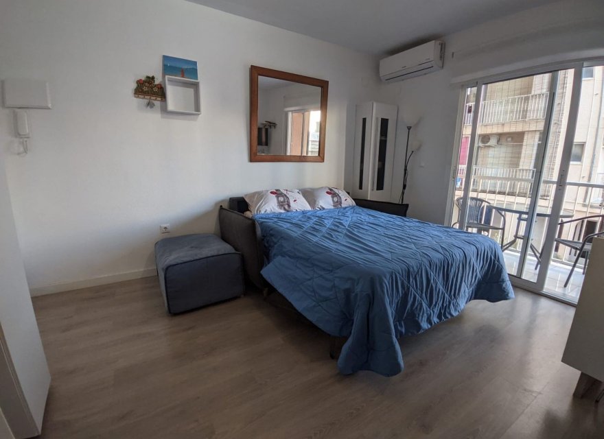 Resale - Apartment - Torrevieja