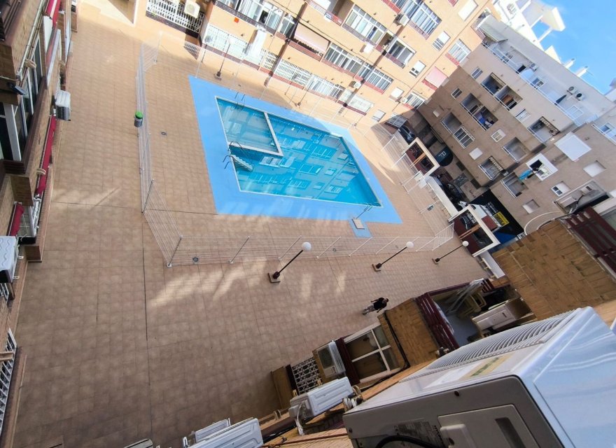 Resale - Apartment - Torrevieja