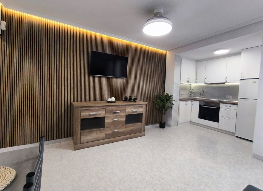 Resale - Apartment - Torrevieja