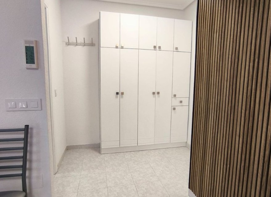 Resale - Apartment - Torrevieja