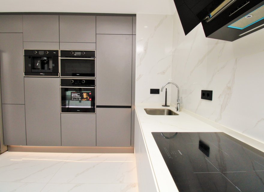 Resale - Apartment - Torrevieja