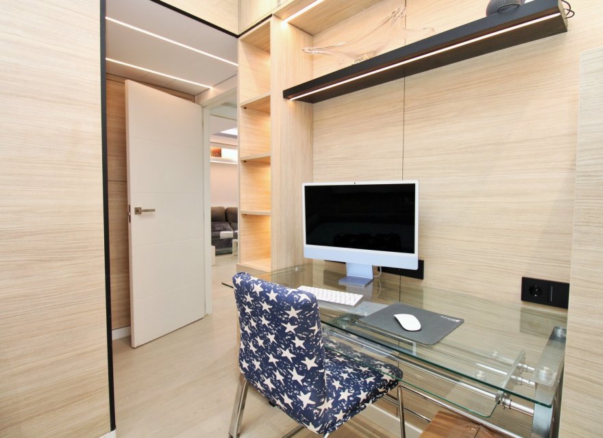 Resale - Apartment - Torrevieja