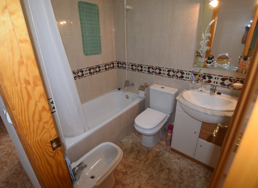 Resale - Apartment - Torrevieja