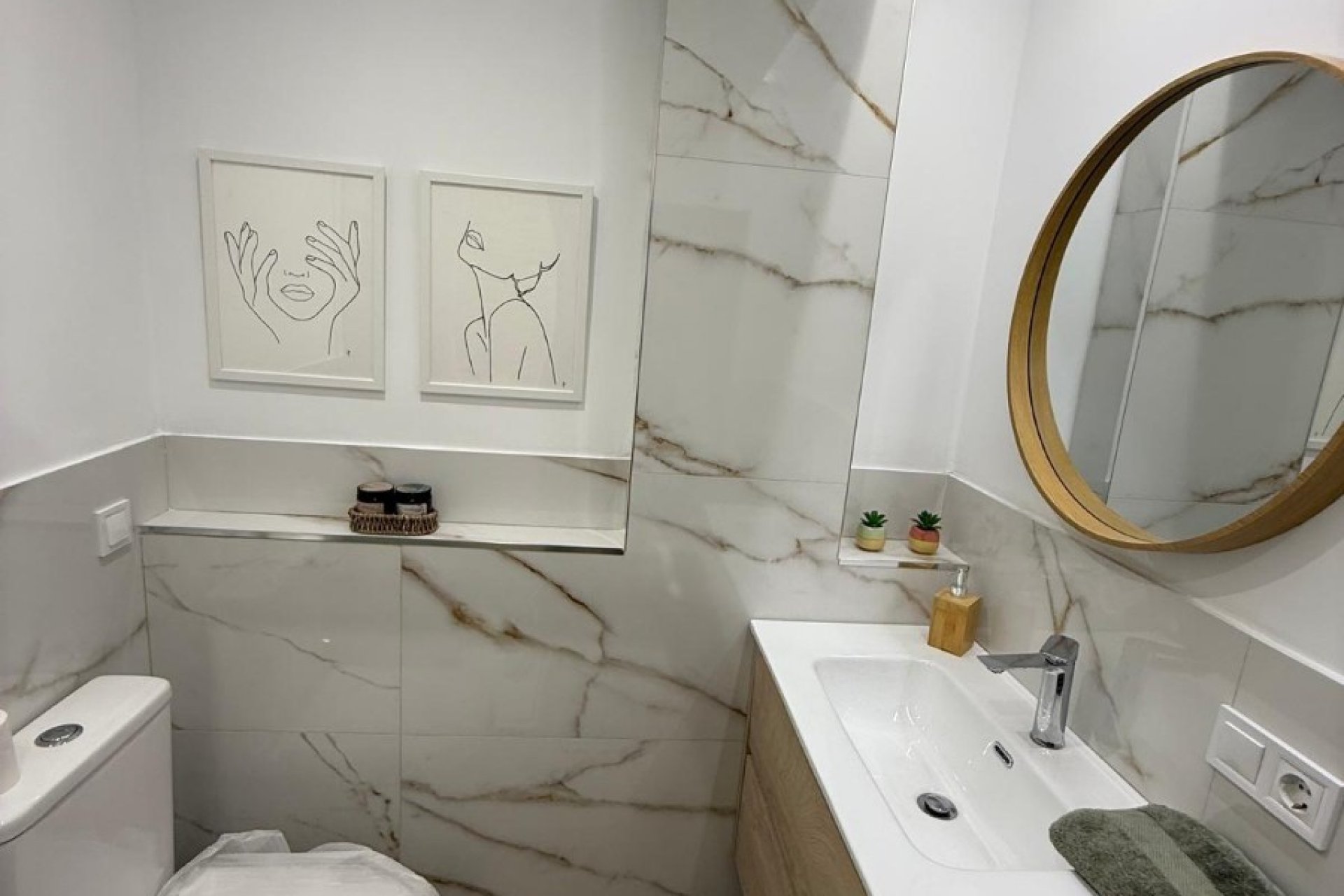 Resale - Apartment - Valencia - Campanar