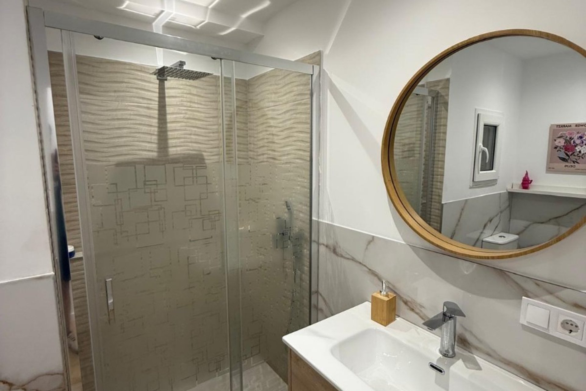 Resale - Apartment - Valencia - Campanar