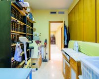 Resale - Apartment - Valencia - Campanar