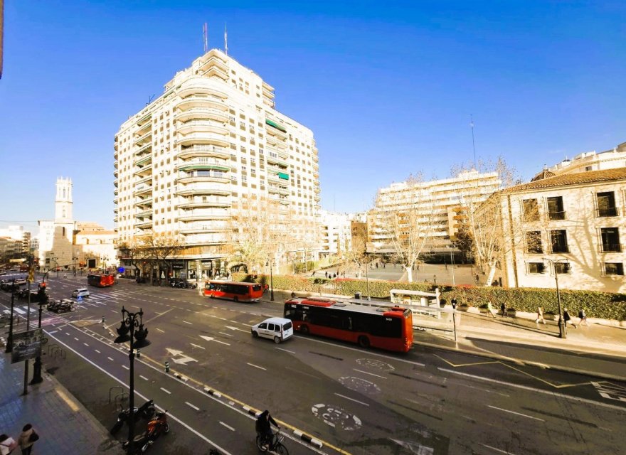 Resale - Apartment - Valencia - Centro