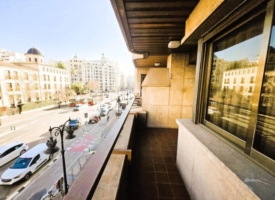 Resale - Apartment - Valencia - Centro