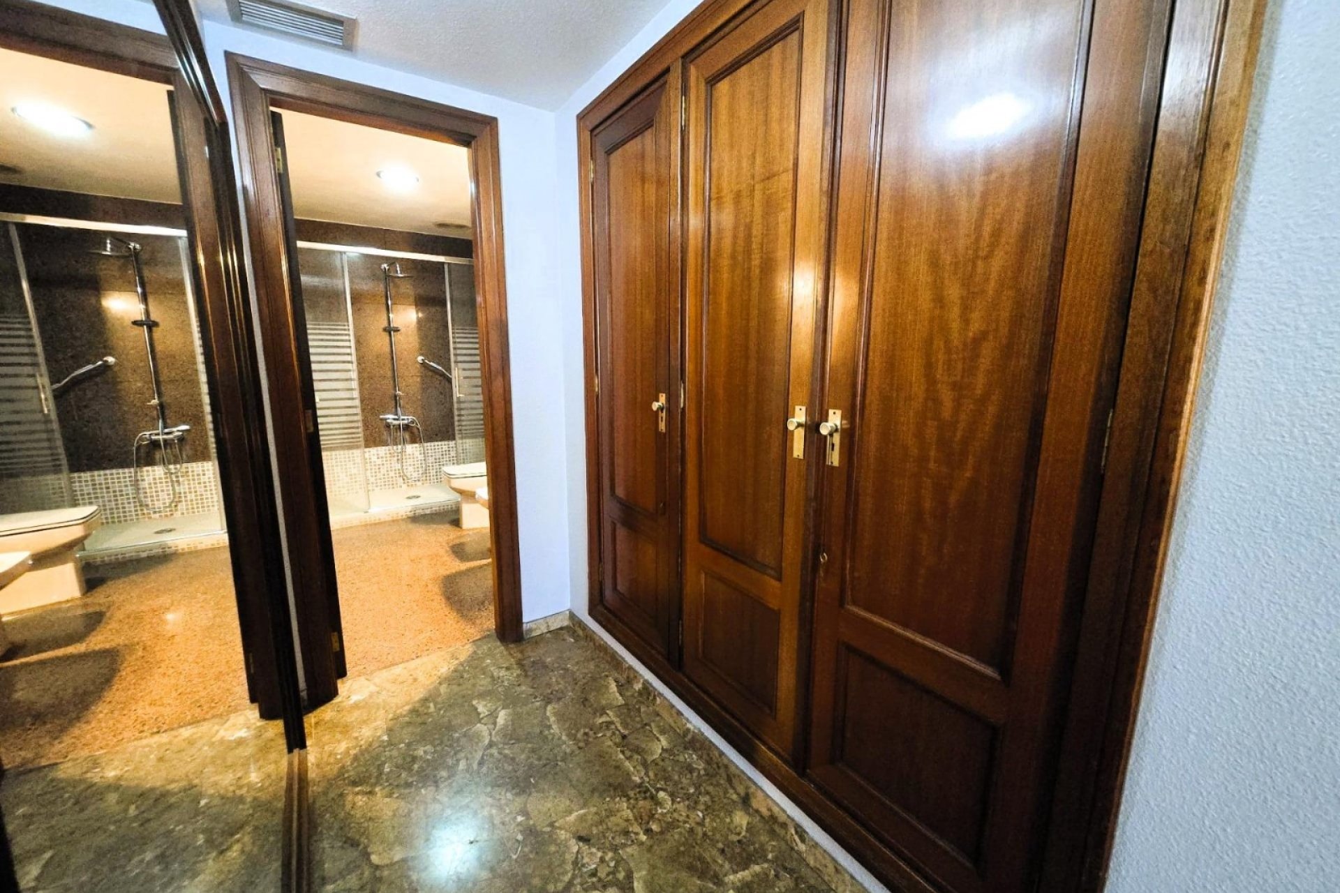Resale - Apartment - Valencia - Centro