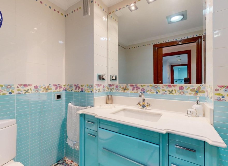 Resale - Apartment - Valencia - Centro