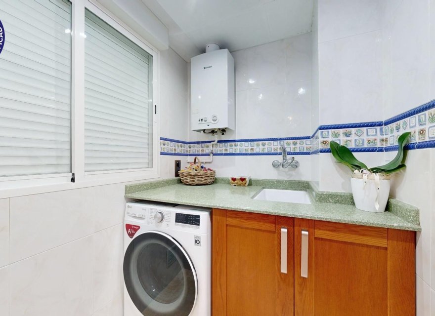 Resale - Apartment - Valencia - Centro