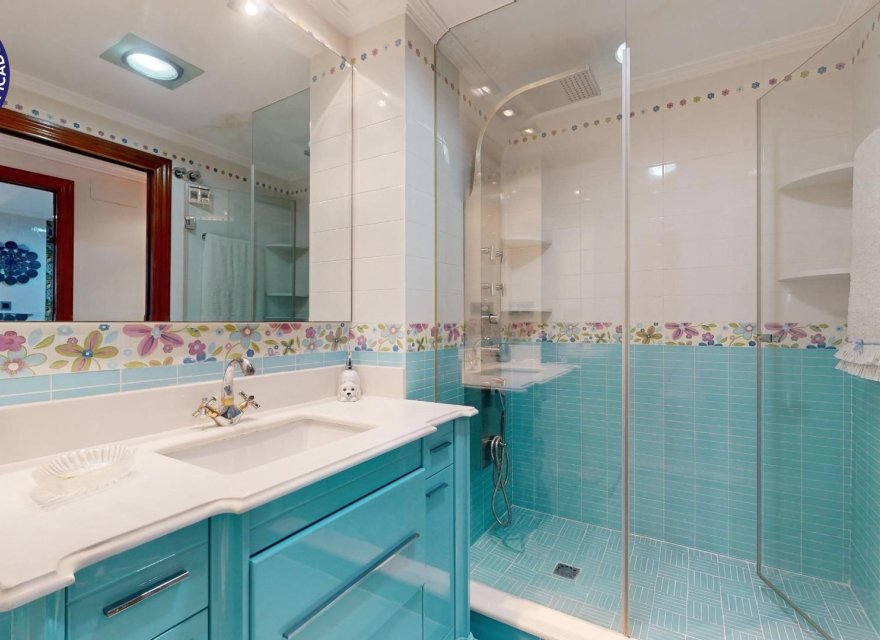 Resale - Apartment - Valencia - Centro