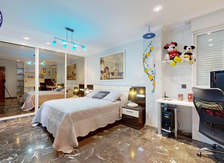 Resale - Apartment - Valencia - Centro