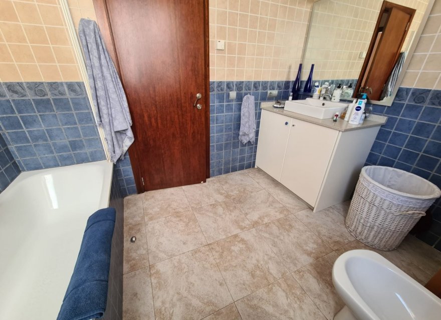 Resale - Apartment - Valencia - Centro