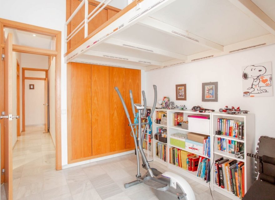 Resale - Apartment - Valencia - Centro