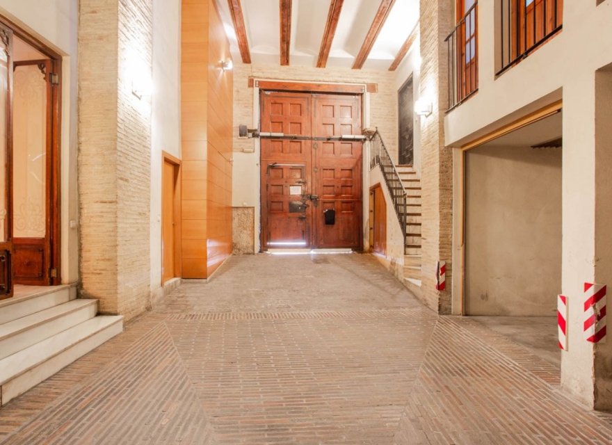 Resale - Apartment - Valencia - Centro